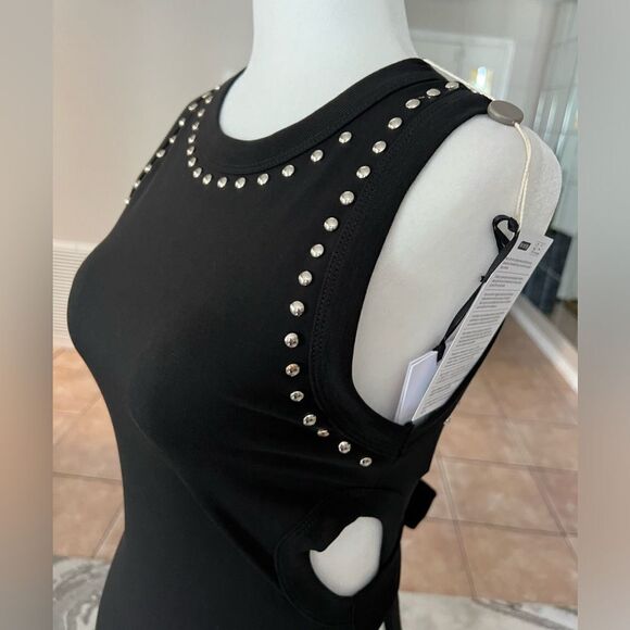 Gaelle Paris Mini Black Party Dress With Cutouts on the Side - Picture 8 of 14